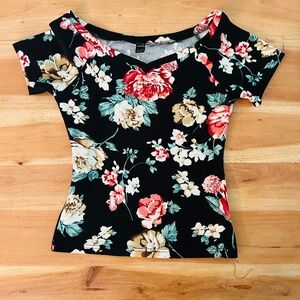 Floral V-neck top